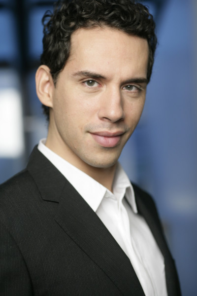 Ricardo Rivera Headshot